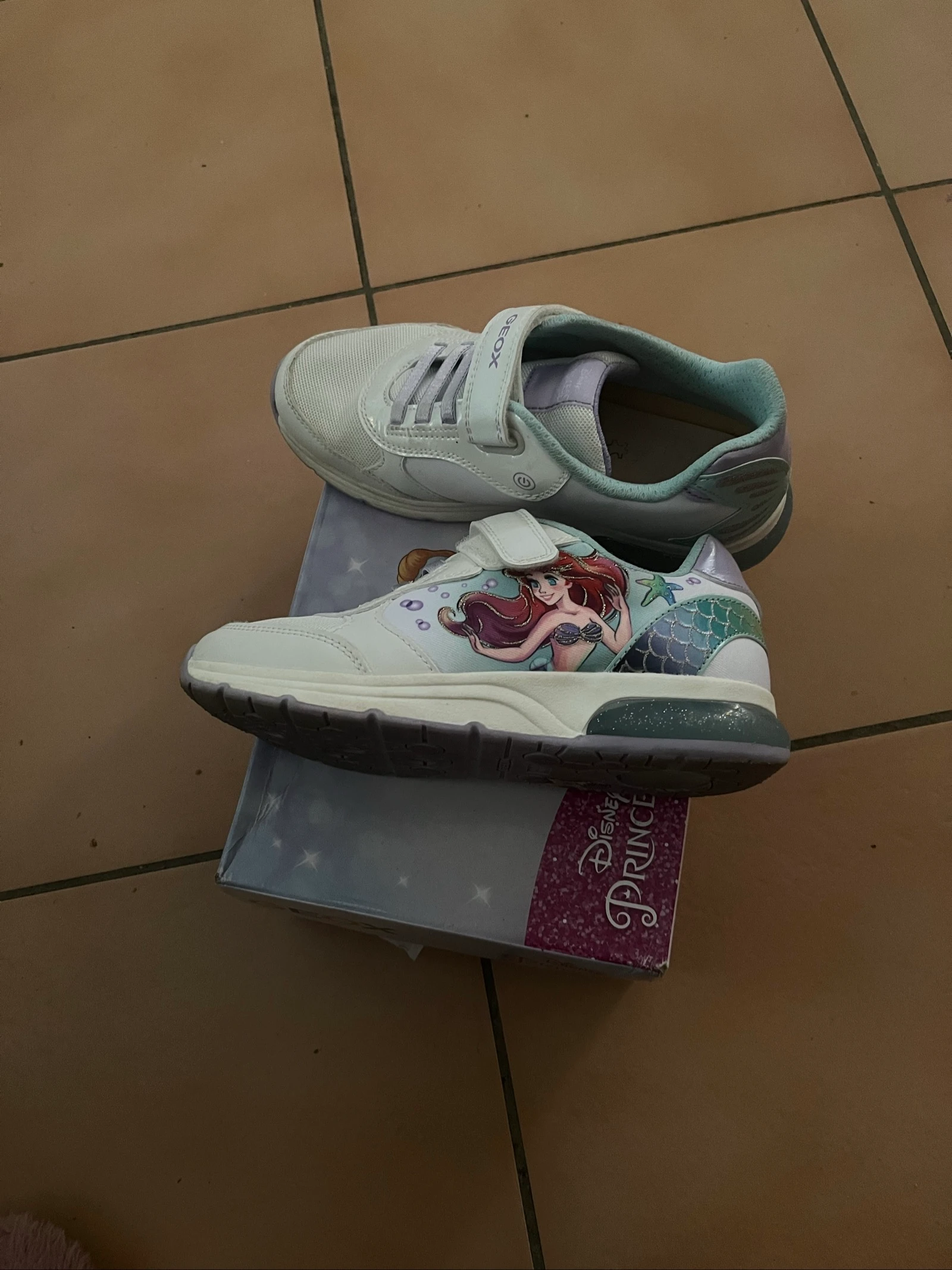 Cesto Geox menina tamanho 34 – photo 2